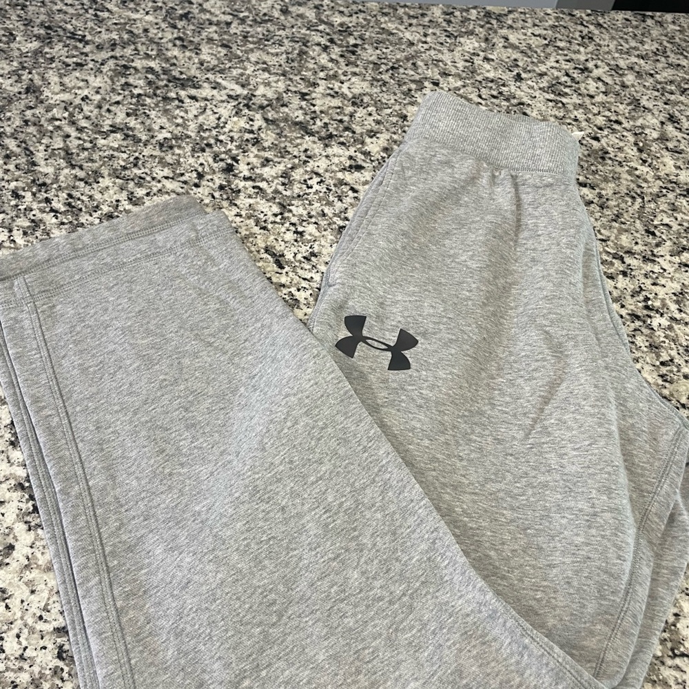 Under Armour Gray Sweatpants Relaxed Fit Joggers